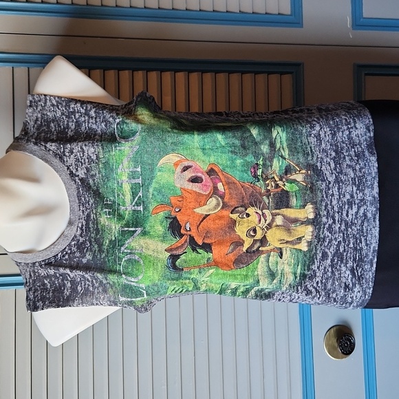 Disney Tops - Disney Lion King Graphic Gray Tank Top
